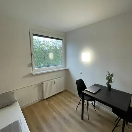Renewed One Bedroom On A Good Location 卢布尔雅那